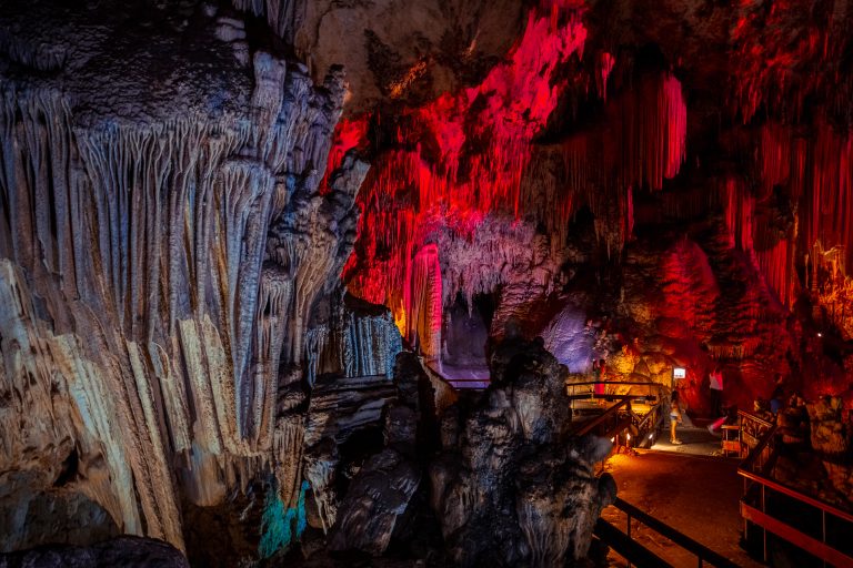 Drypstenshulerne Las Cuevas de Nerja