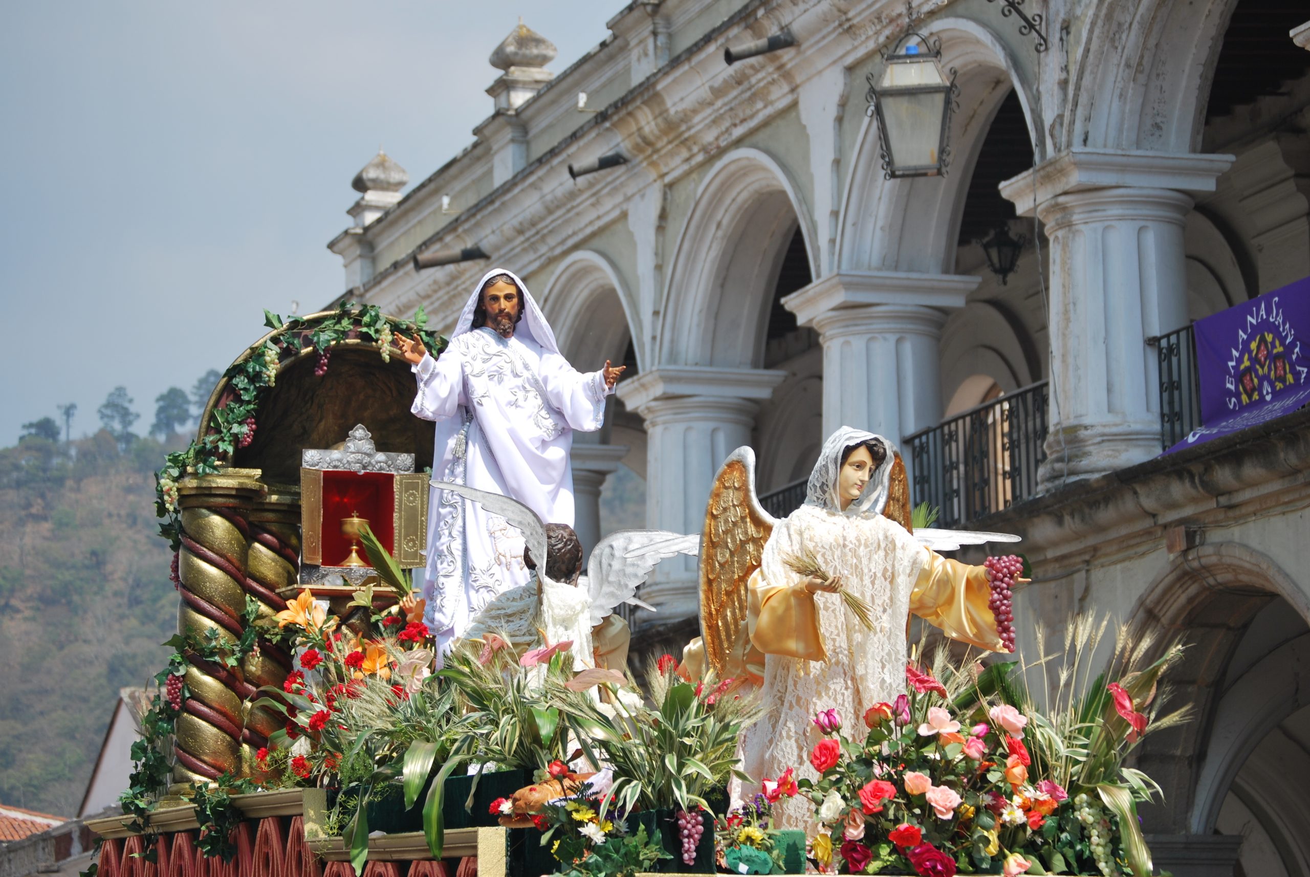 Påske: Semana Santas storslåede processioner