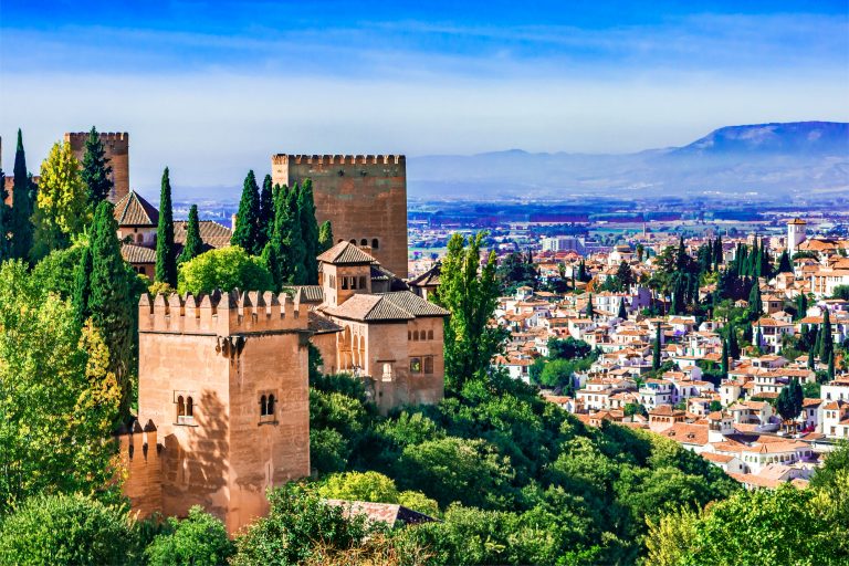 Andalusisk by valgt som Europas billigste destination