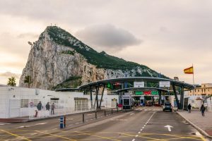 Spanien og EU foreslår at lukke Gibraltar-grænsen