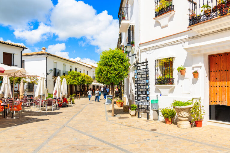 Andalusien – romantisk landsbyliv eller affolkede små landsbyer?