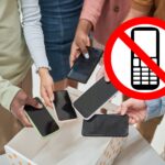 Mobiltelefoner forbydes på flere skoler