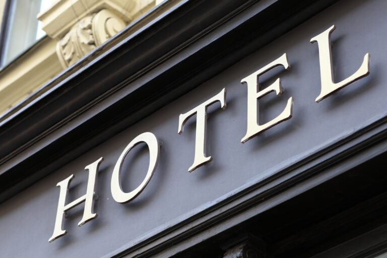 Hoteller forventer rekord december