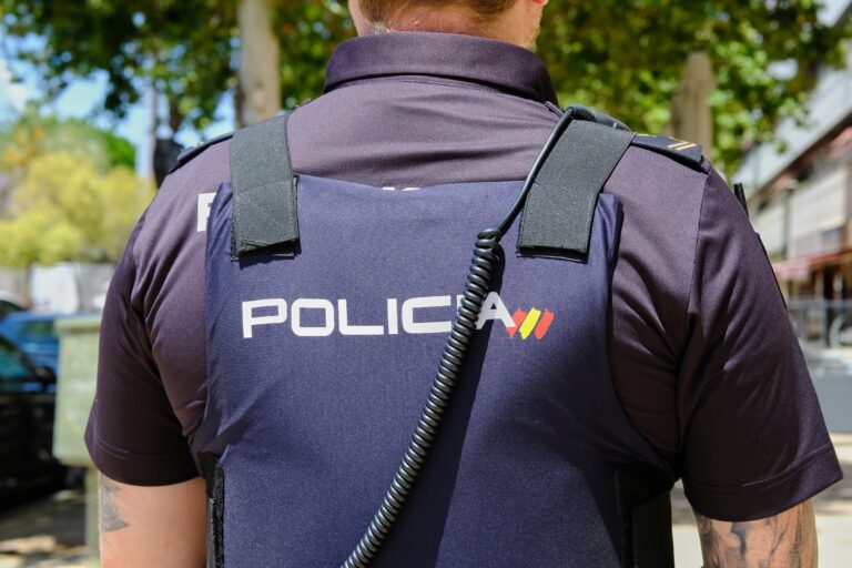 Sevilla,,Spain,-,June,05,,2022:,Police,Officer,Of,The