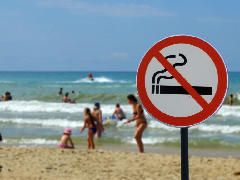 Rygning og vaping er ulovligt på disse strande