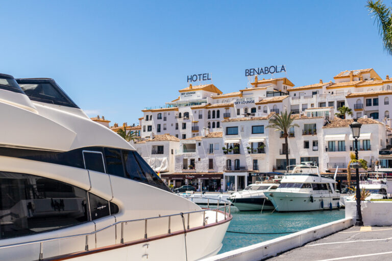 Marbella,,Spain,-,July,16,2020:,Luxury,Puerto,Jose,Banus