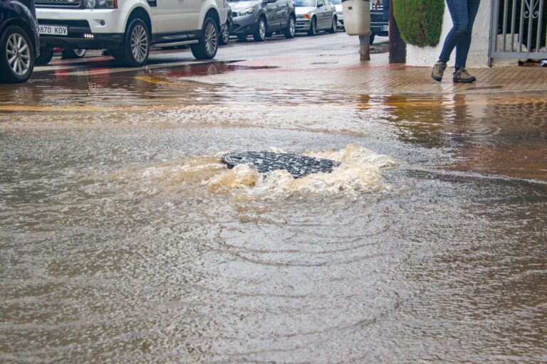 Mijas bygger kæmpe stormtank