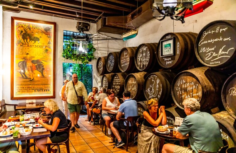 Besøg Málagas ældste og mest ikoniske tabernas