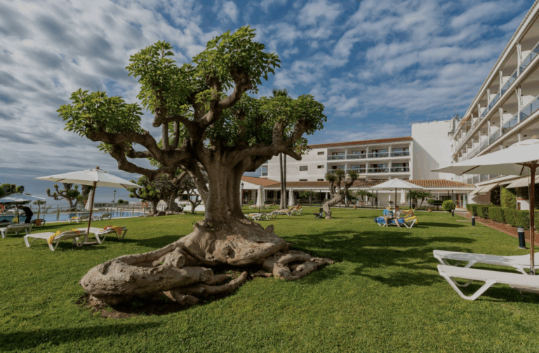 Nerjas Parador skal gennemrenoveres