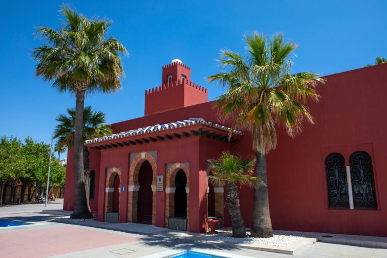 Renoveringen af Castillo El Bil-Bil går i gang